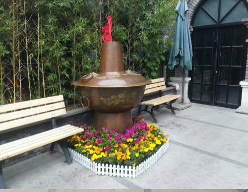 步行街节日花坛